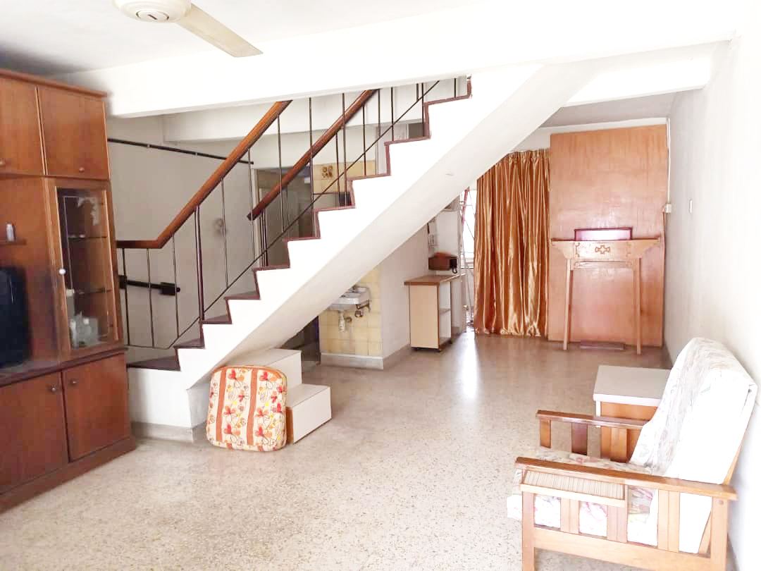 2 STY TERRACE BANDAR BARU SRI PETALING CASTLEFIELD - photo 2