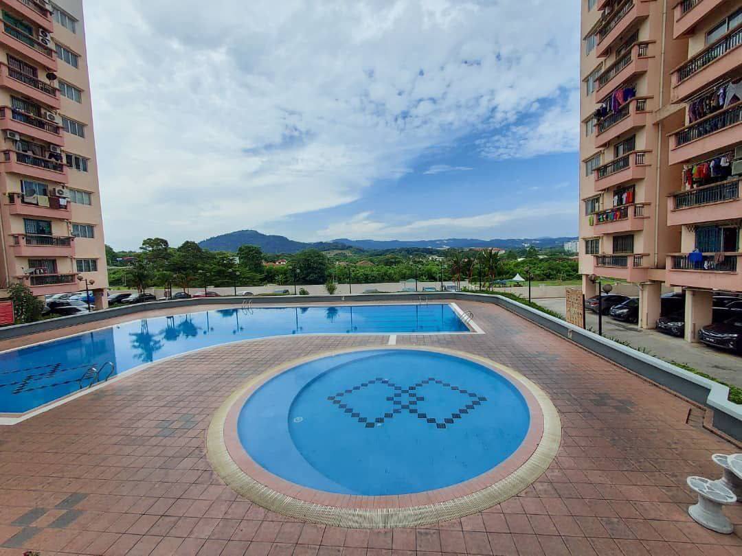 CONDOMINIUM LANGAT JAYA BATU 9 CHERAS - photo 2