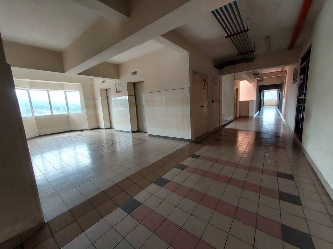 CONDOMINIUM LANGAT JAYA BATU 9 CHERAS - photo 8