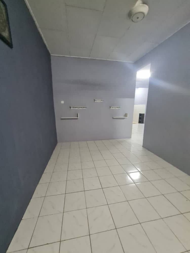 SINGLE STOREY TAMAN GADONG JAYA SEREMBAN - photo 4