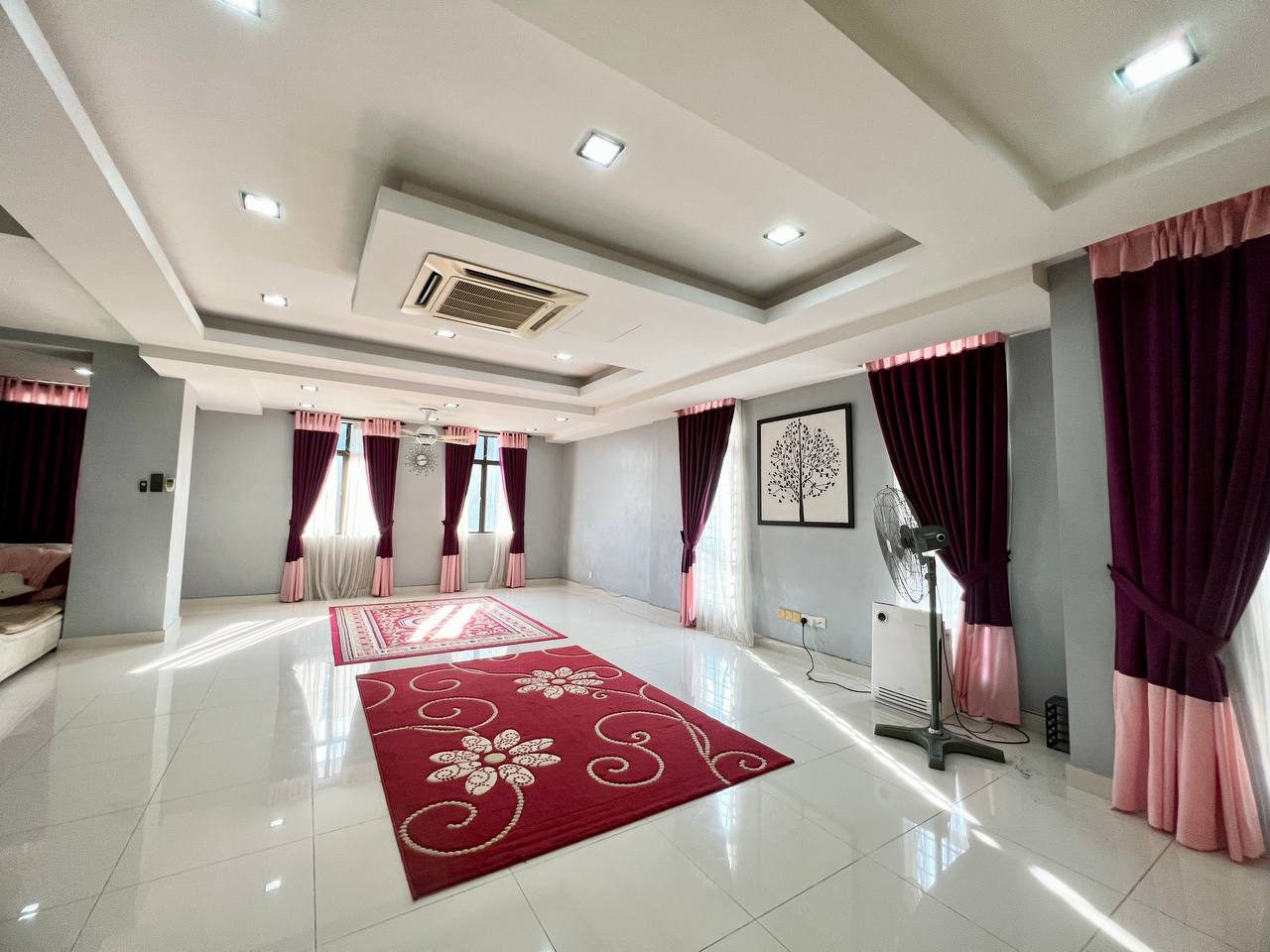2 AND HALF STOREY SEMI-D SAUJANA VILLA KAJANG - photo 2