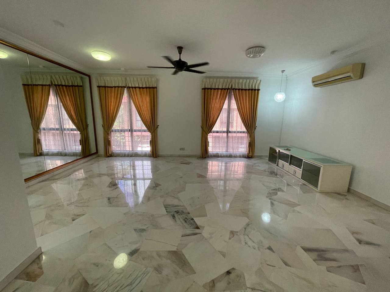 GITA BAYU VILLA SERDANG - photo 2