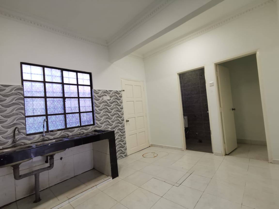 2 STOREY TAMAN PUTRA PERDANA - photo 5