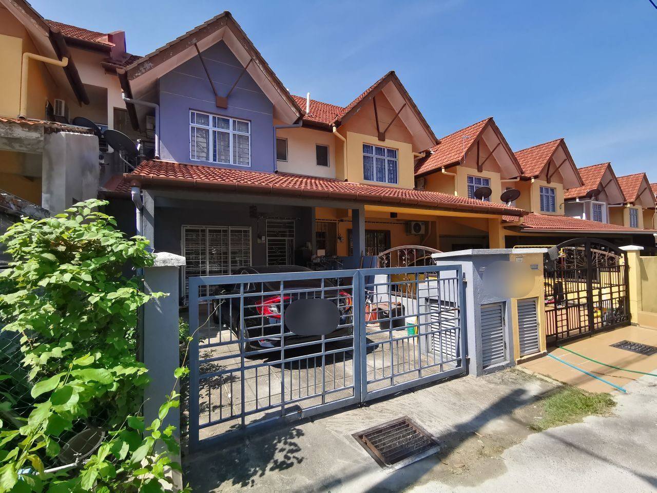 2 STOREY TAMAN PUNCAK SAUJANA SEKSYEN 3 KAJANG - photo 2