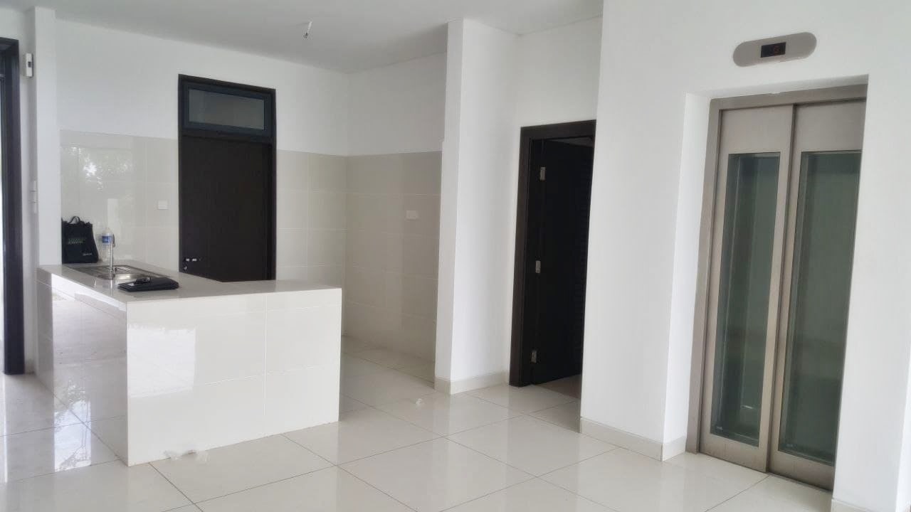 3 STY SUPERLINK HOUSE LAMAN GLENMARIE SEKSYEN U1 - photo 5