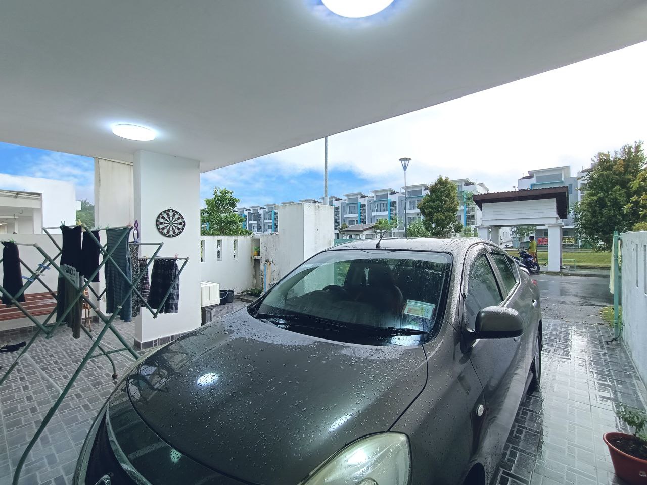 2 AND HALF STY LAMAN SEMANGGI THE CLOVER HOMES - photo 2