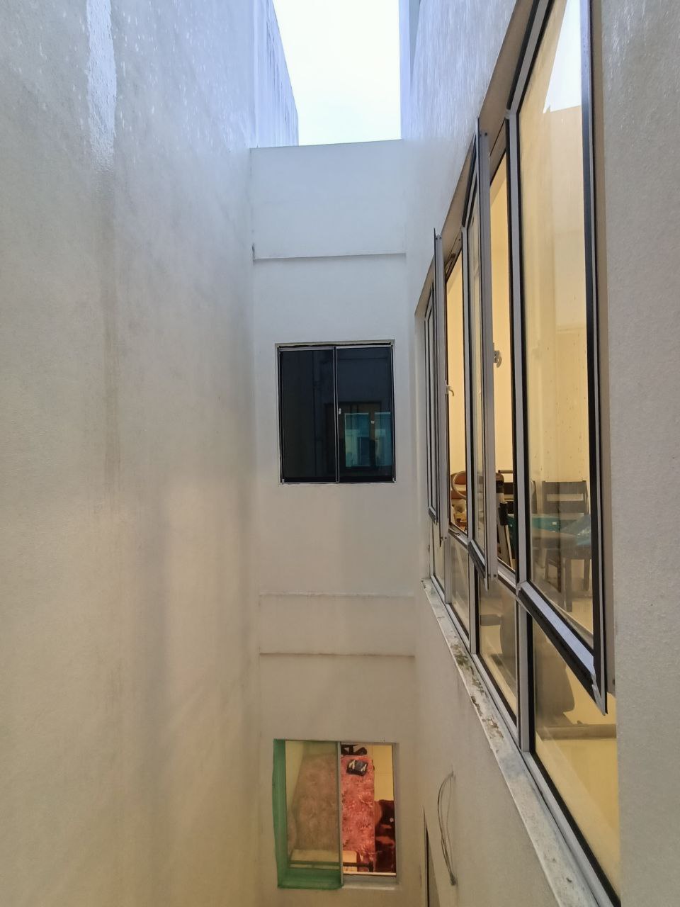 2 AND HALF STY LAMAN SEMANGGI THE CLOVER HOMES - photo 12