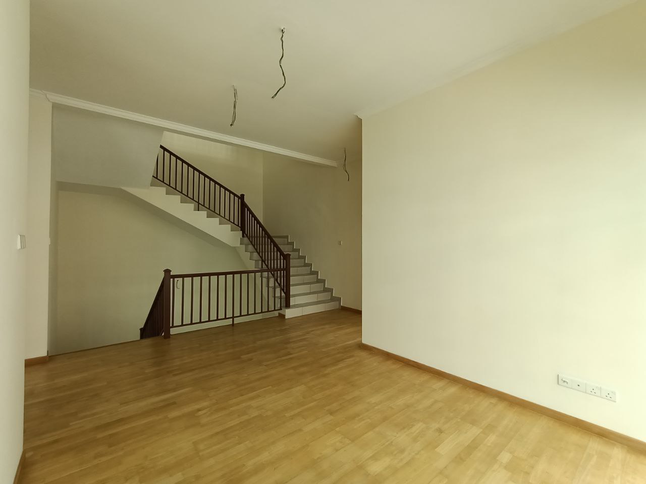 3STY SEMI D LAKE VALLEY AVENUE 4 BNDR TUN HUSIN ON - photo 6
