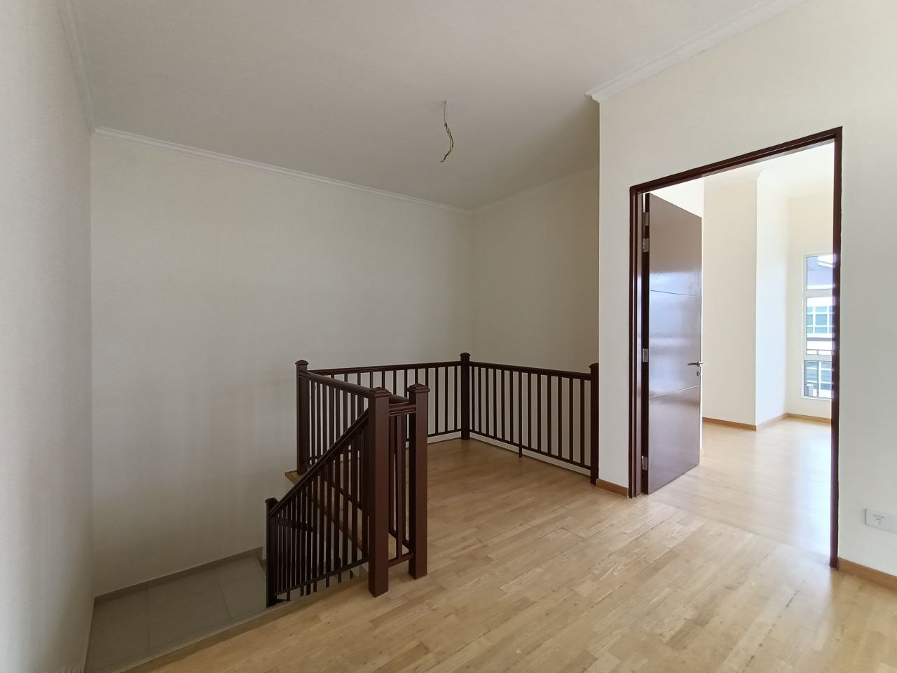 3STY SEMI D LAKE VALLEY AVENUE 4 BNDR TUN HUSIN ON - photo 11