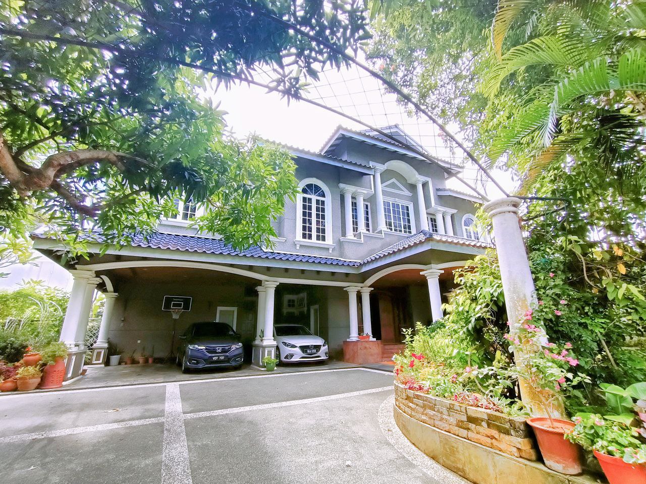 LAKEVIEW BUNGALOW SAUJANA SUBANG - photo 2