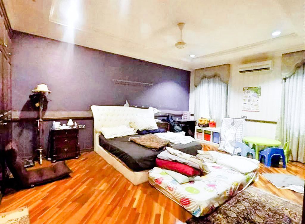 LAKEVIEW BUNGALOW SAUJANA SUBANG - photo 4