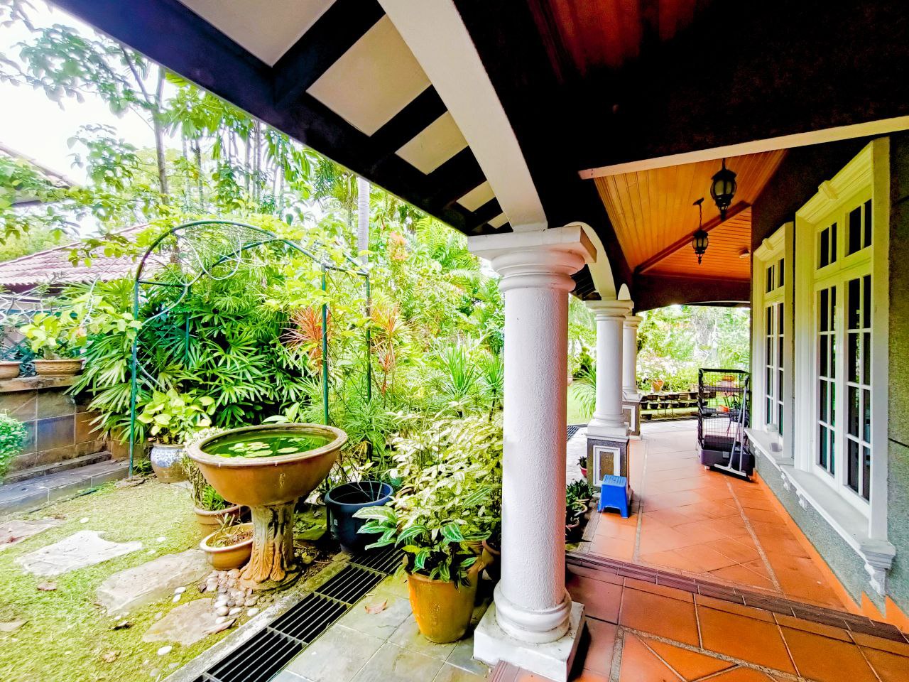 LAKEVIEW BUNGALOW SAUJANA SUBANG - photo 8