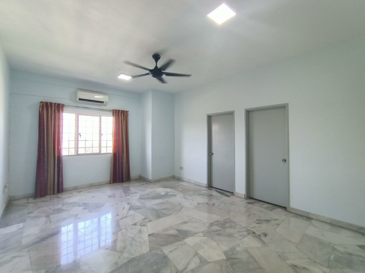 APARTMENT LAS PALMAS COUNTRY HOMES RAWANG - photo 2
