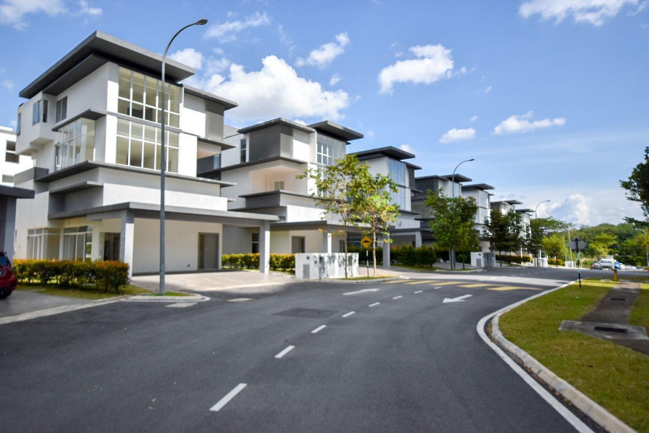 3STRY BANGLO GRDENVILLA GREEN BEVERLY HILSS NILAI - photo 9