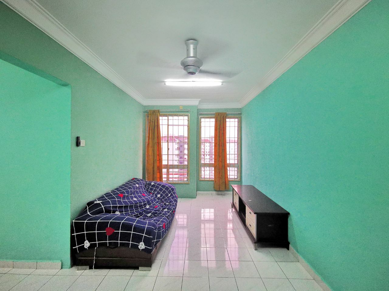 VISTA IMPIANA APARTMENT SERI KEMBANGAN SELANGOR - photo 3