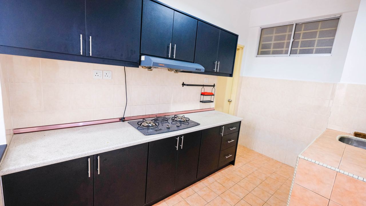 JUTAMINES CONDOMINIUM BALAKONG - photo 5