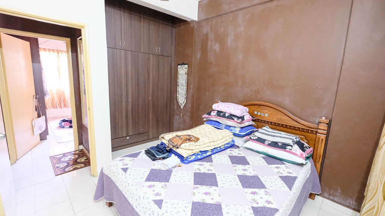 SELESA I-RESORT APARTMENT TMN DAMAI MEWAH KJG - photo 6
