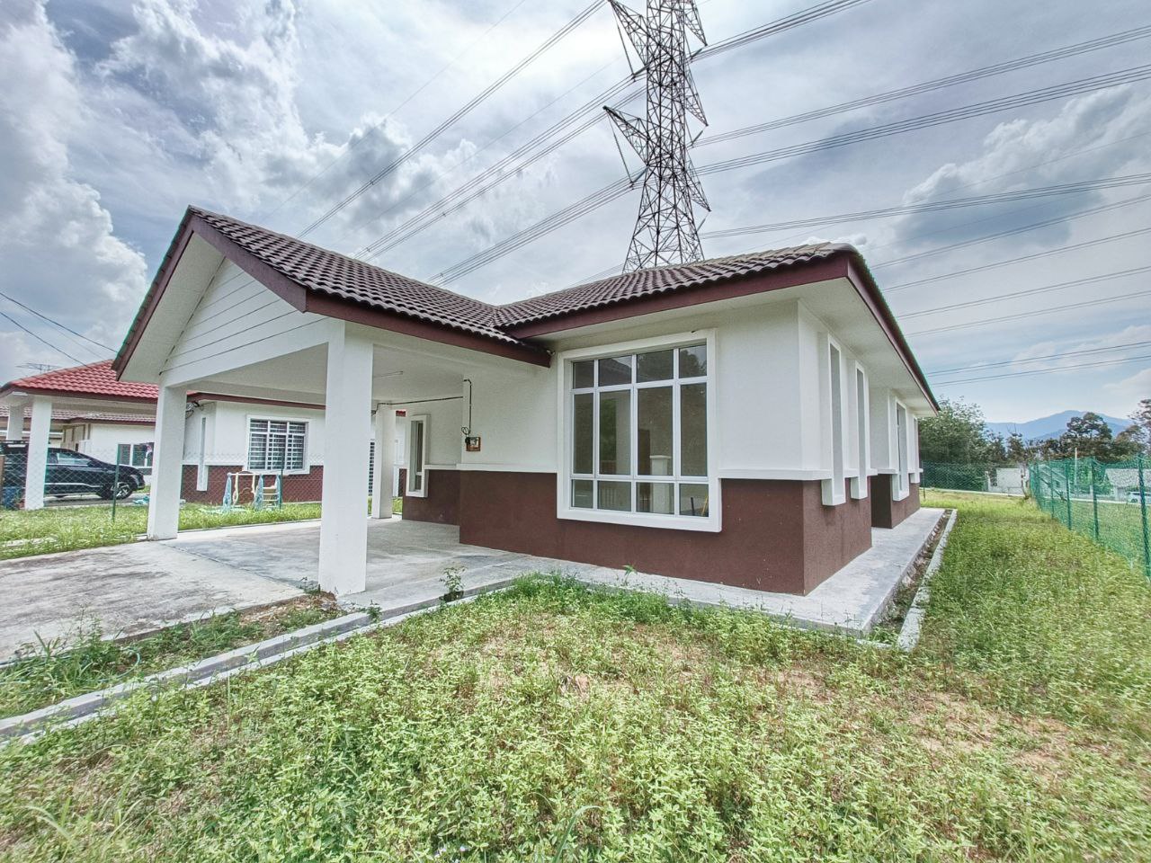 SINGLE STOREY BUNGALOW, MAHKOTA HILL, LENGGENG - photo 5