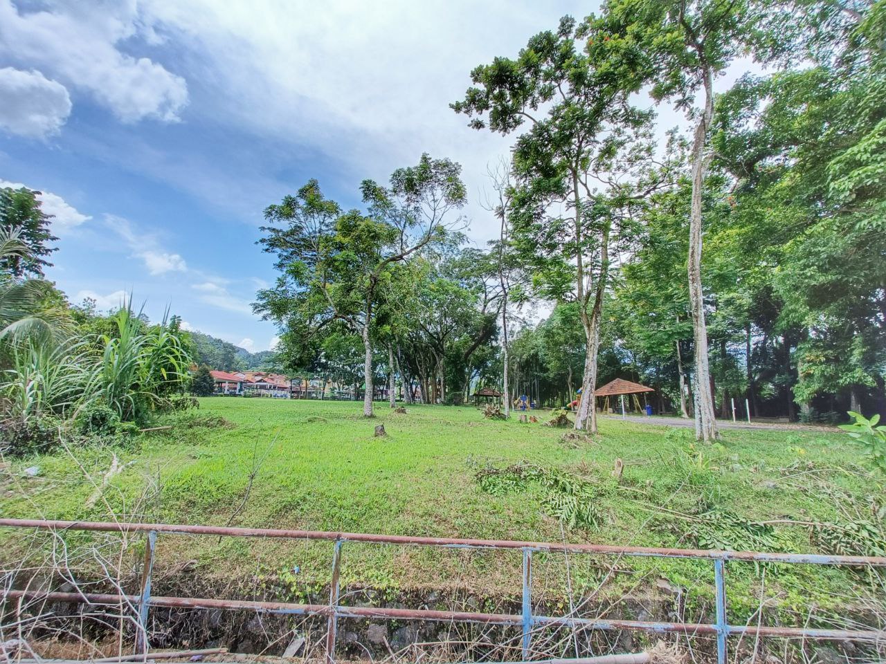BANGLO 1 TINGKAT, TAMAN TASIK SEMENYIH, SEMENYIH - photo 2