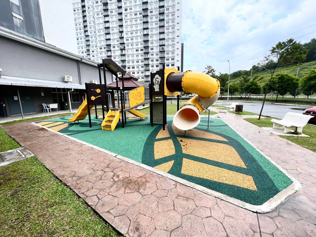 PUTRA IMPIAN APARTMENT, BNDR SERI PUTRA, BANGI - photo 10