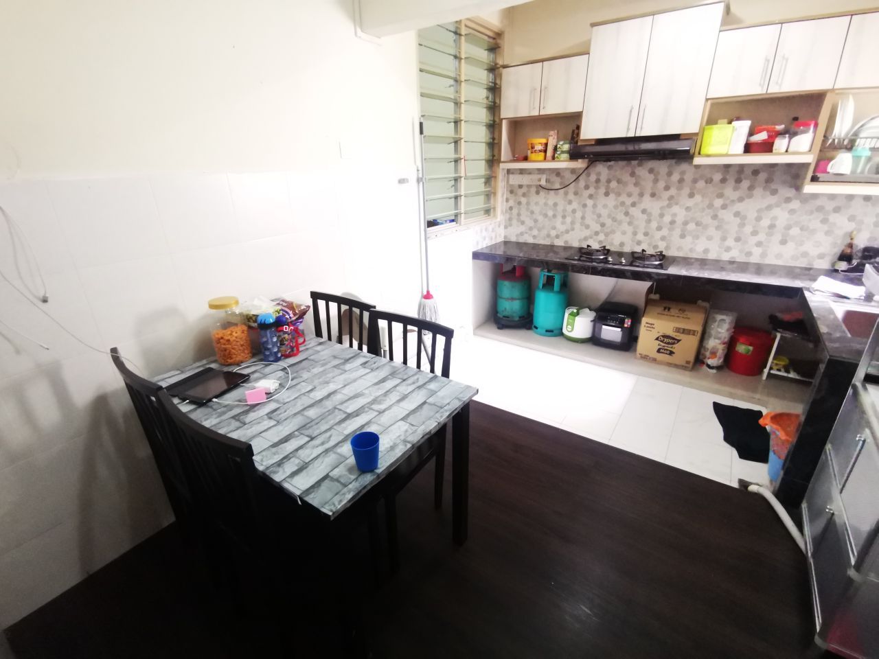 TERATAI APARTMENT, TAMAN SUTERA KAJANG - photo 3