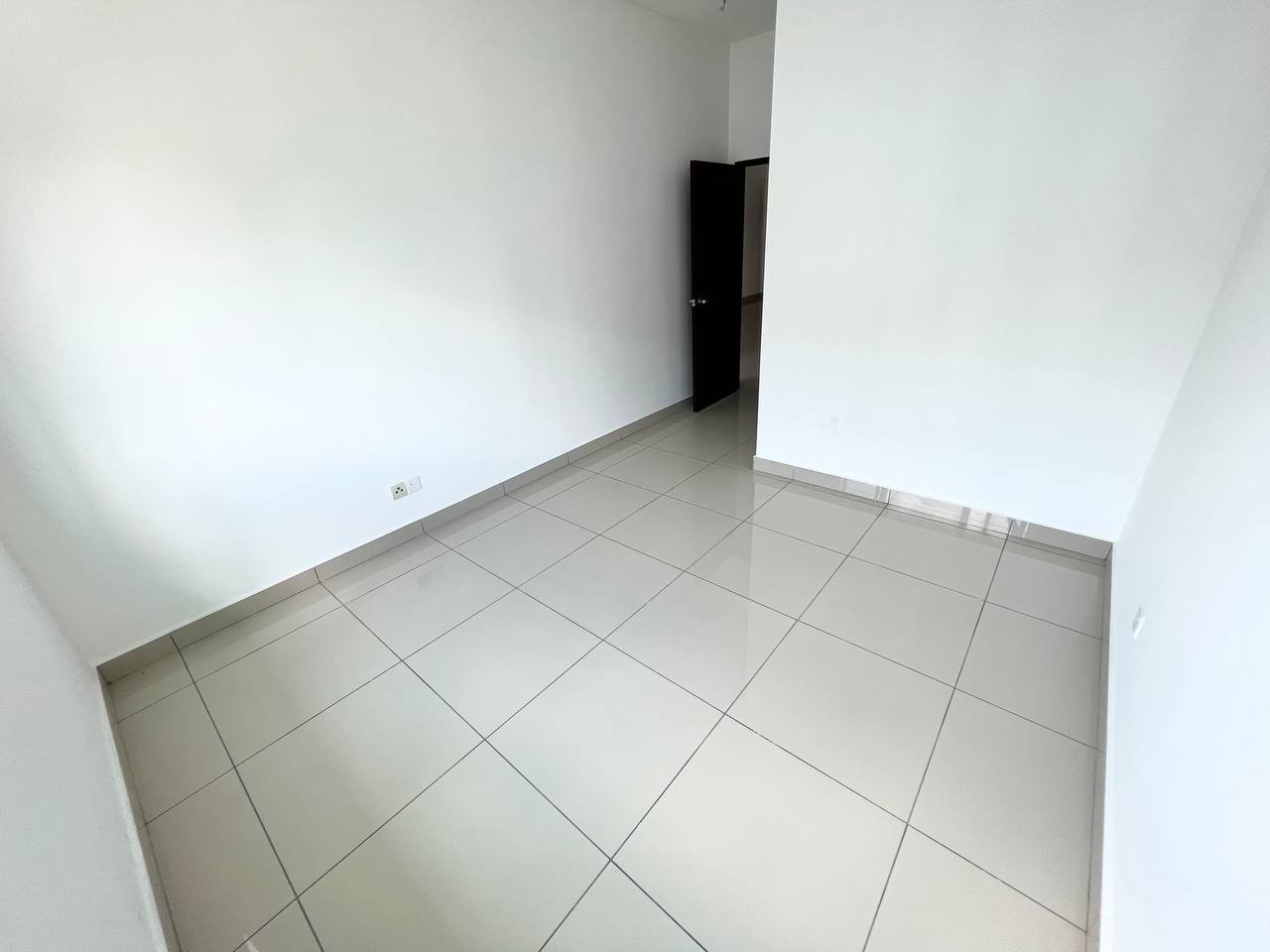 RESIDENSI ZAMRUD CONDOMINIUM KAJANG - photo 9