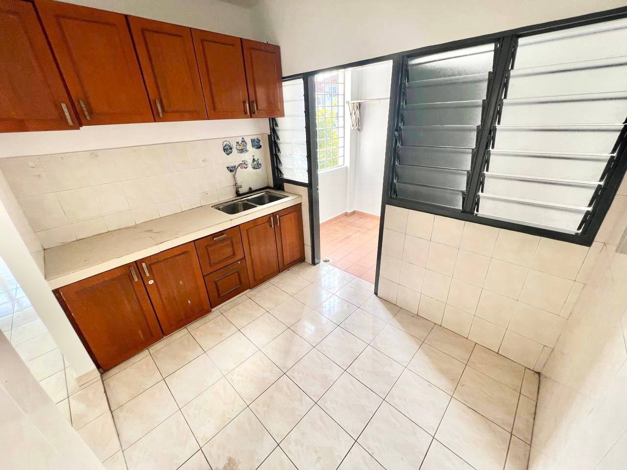 APARTMENT MAWAR TAMAN SUTERA KAJANG - photo 5