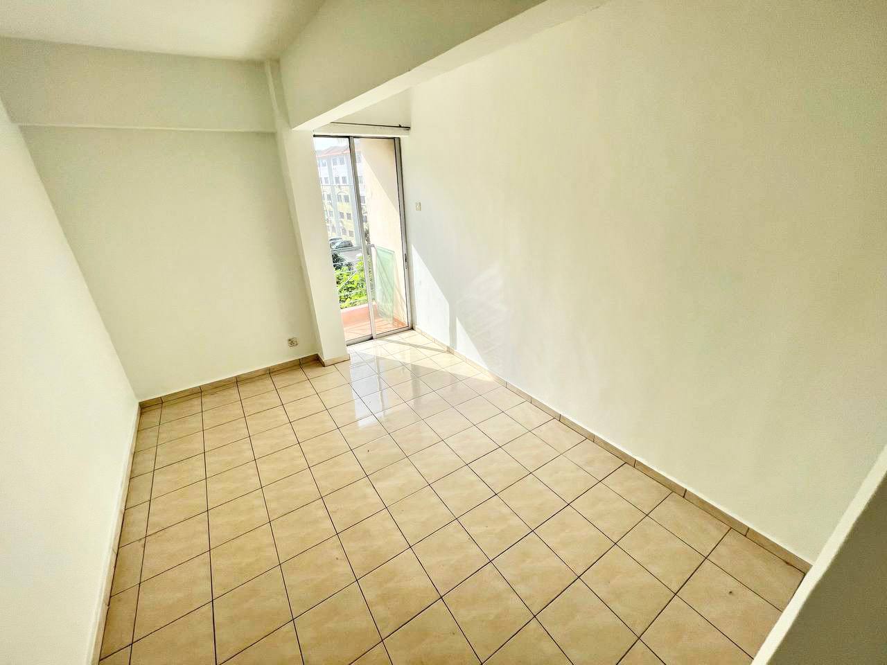APARTMENT MAWAR TAMAN SUTERA KAJANG - photo 8