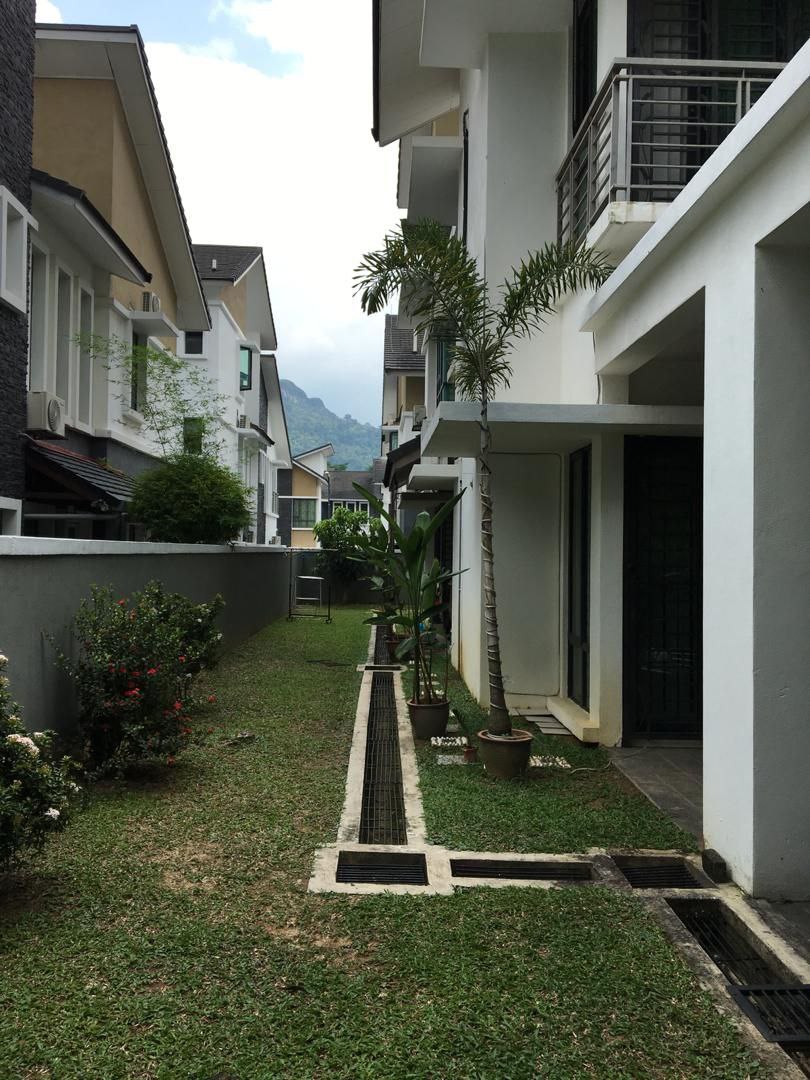 3 STOREY BUNGALOW ANJUNG MELATI TAMAN MELATI KL - photo 4