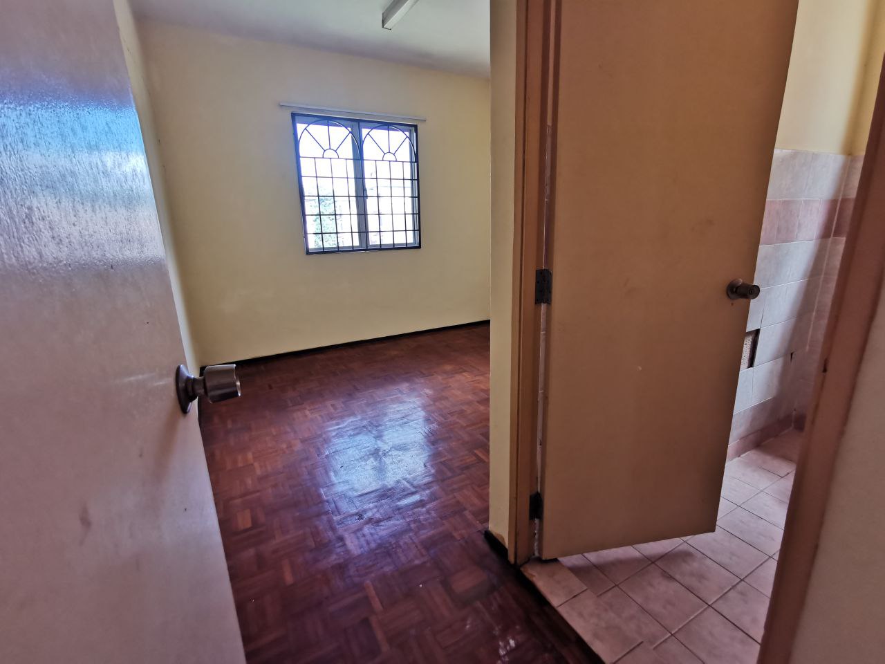 APARTMENT ANGGERIK FASA 1 BUKIT BERUNTUNG RAWANG - photo 5