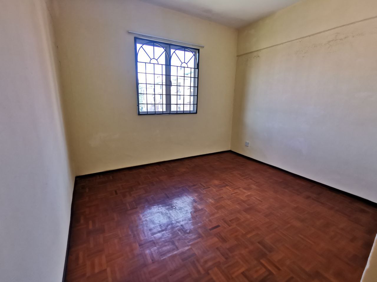 APARTMENT ANGGERIK FASA 1 BUKIT BERUNTUNG RAWANG - photo 6