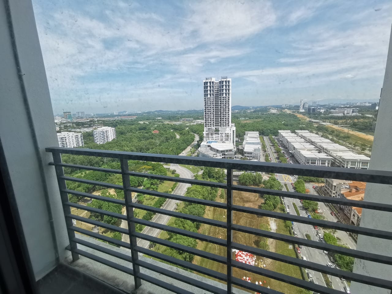 D PULZE SERVICED RESIDENCE CYBERJAYA - photo 2