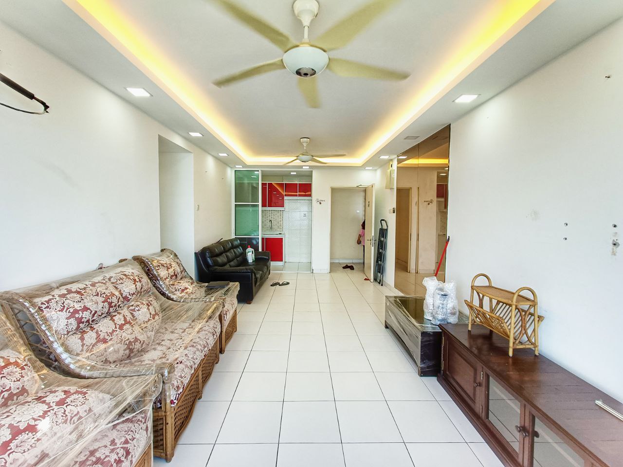 AMARA SERVICED RESIDENCE BATU CAVES - photo 3