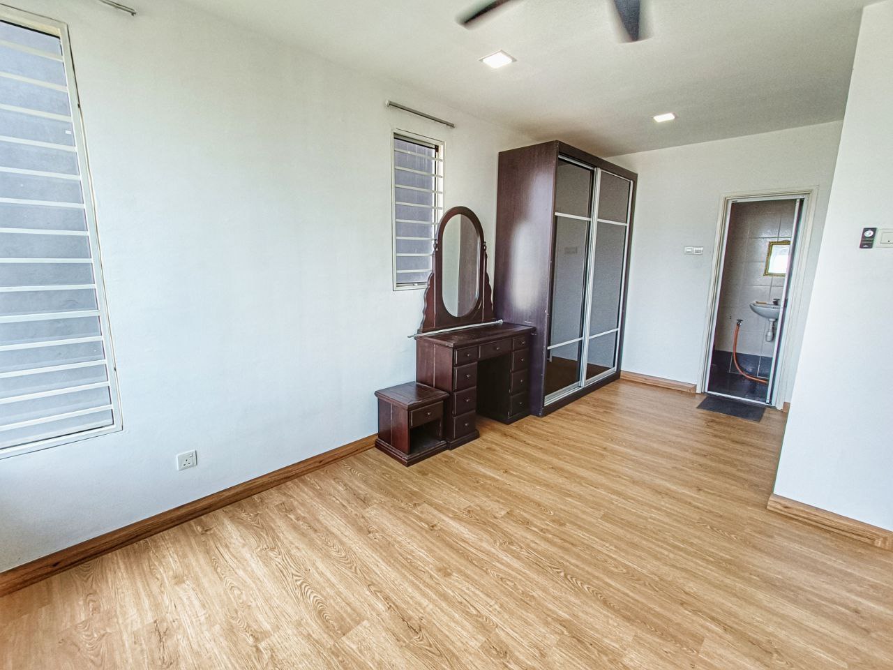 AMARA SERVICED RESIDENCE BATU CAVES - photo 7
