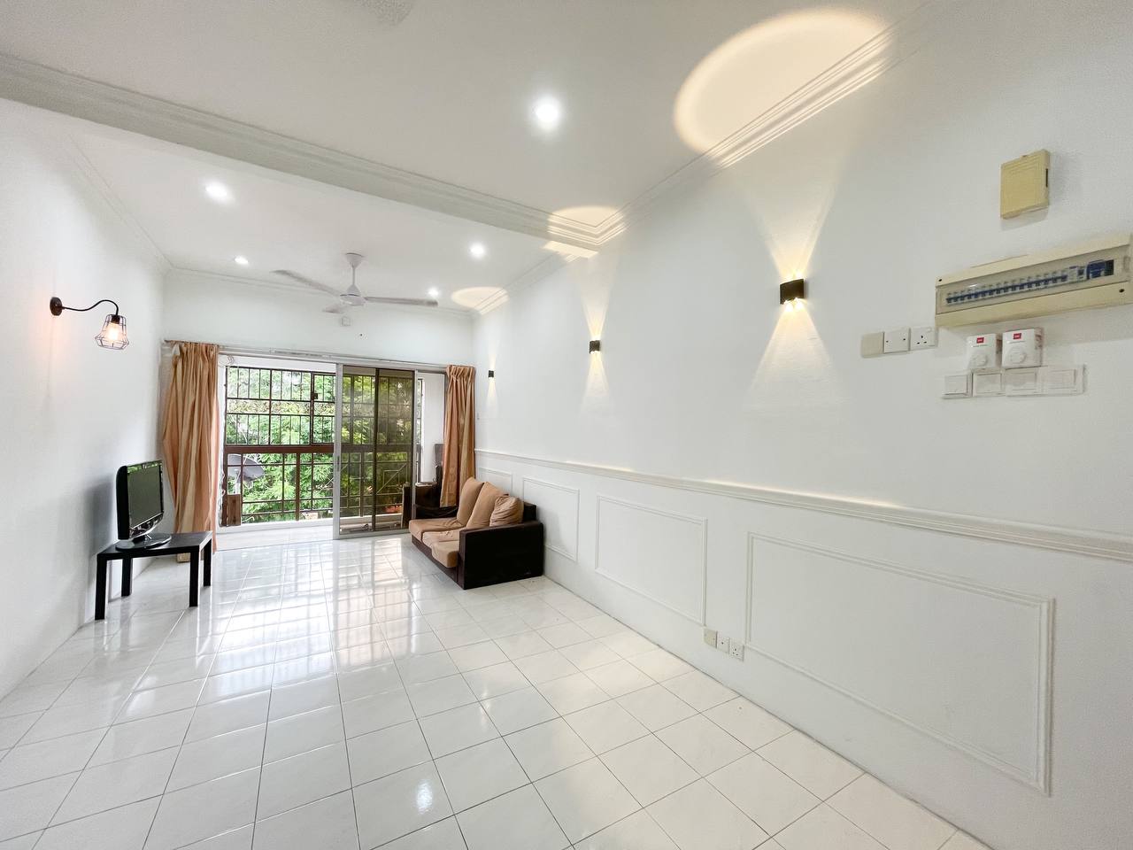 APARTMENT E MAS VILLA TAMAN MAWAR SALAK TINGGI - photo 3