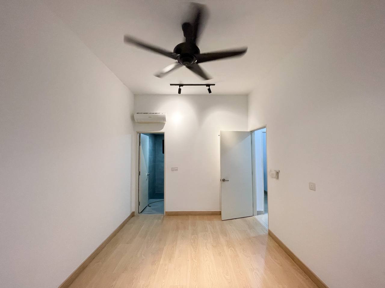 THE OLIVE CONDOMINIUM BNDR SUNSURIA KOTA WARISAN - photo 6