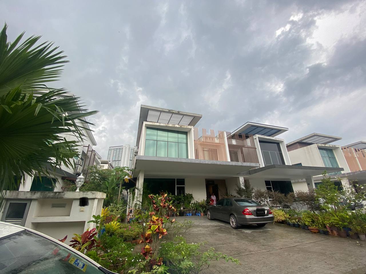 2 STOREY SEMI D CASSIA GARDEN RESIDENCE CYBERJAYA - photo 2