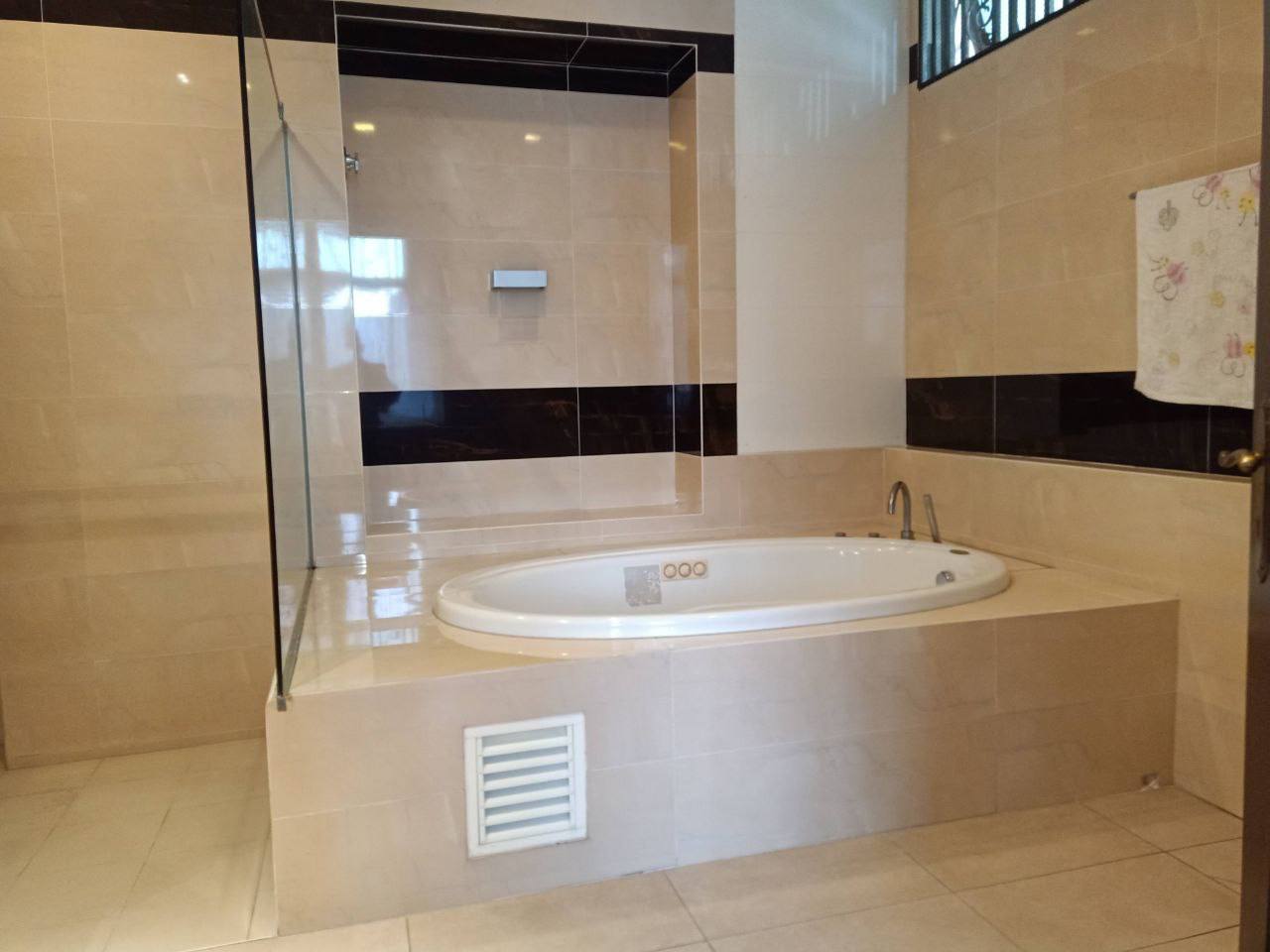 2 STOREY BUNGALOW THE PEAK AMPANG - photo 5