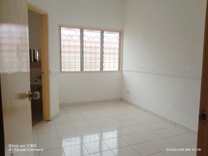 DOUBLE STOREY TAMAN SERI PRISTANA SAUJANA UTAMA - photo 12