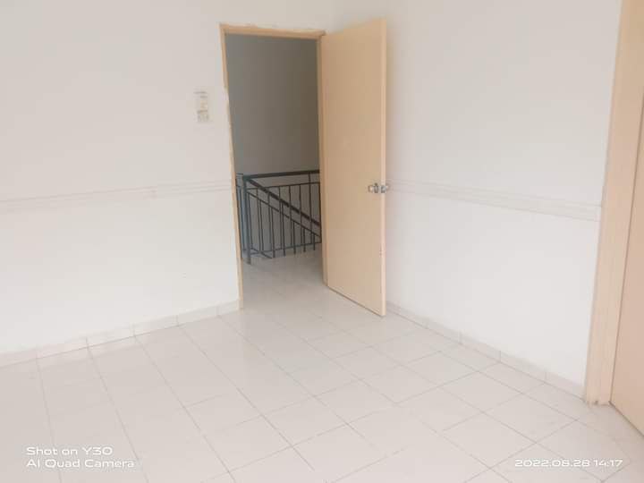 DOUBLE STOREY TAMAN SERI PRISTANA SAUJANA UTAMA - photo 13