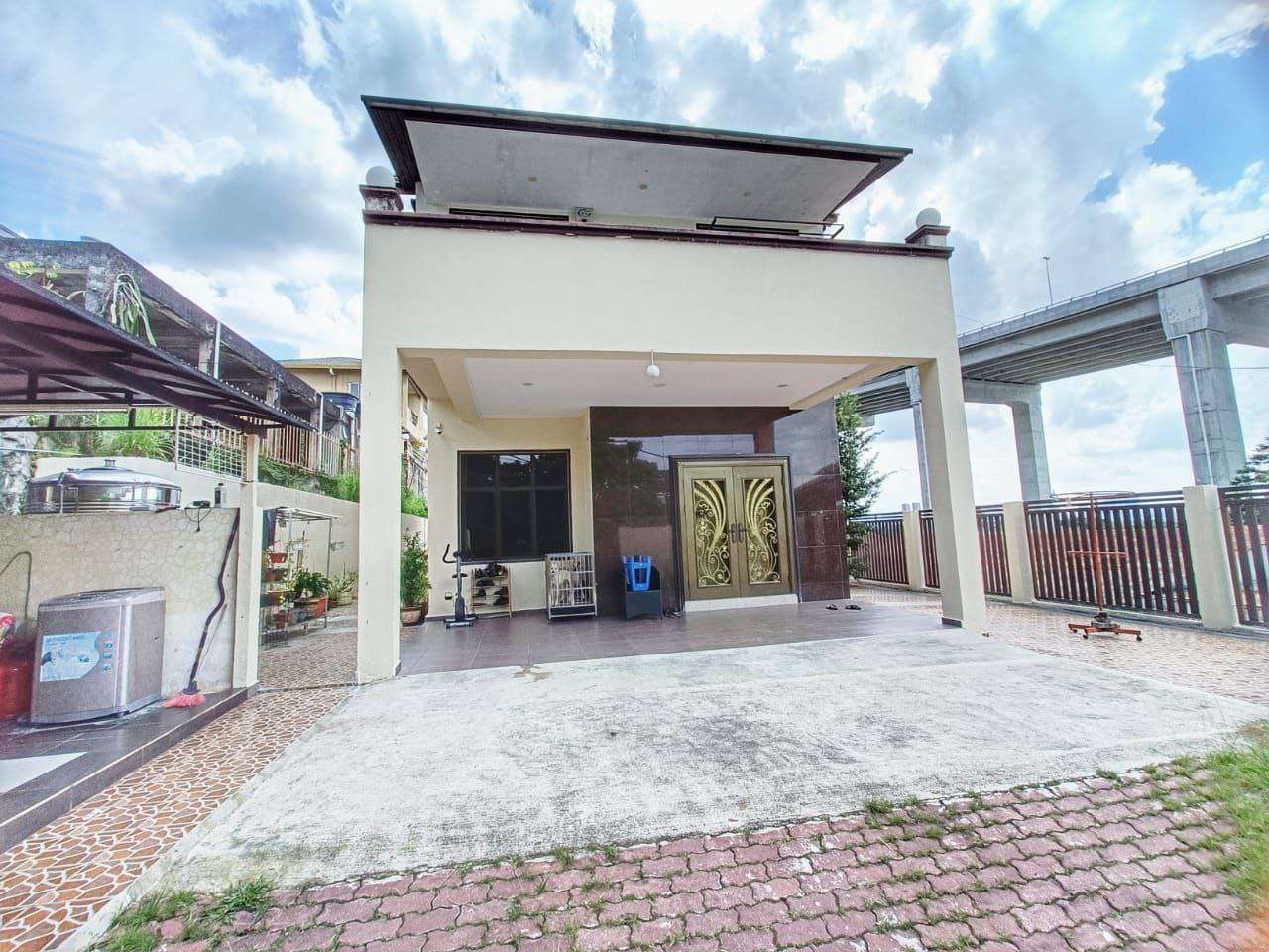 BUNGALOW AT KG TASEK PERMAI AMPANG - photo 2