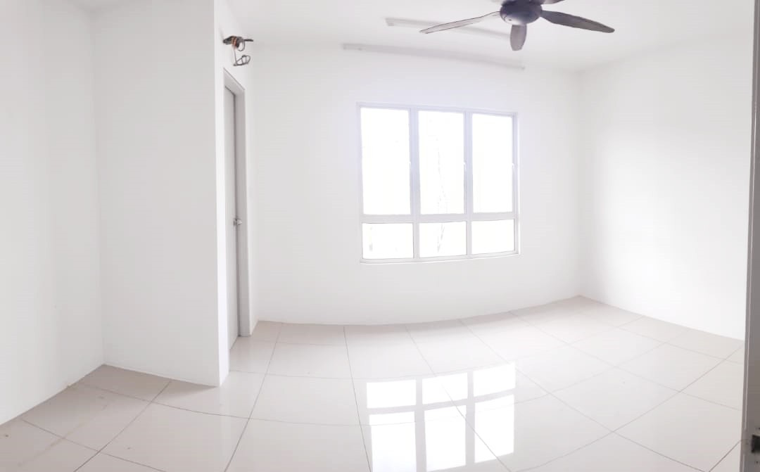 Corner Irama Perdana Puncak Alam by Chee Hin - photo 8