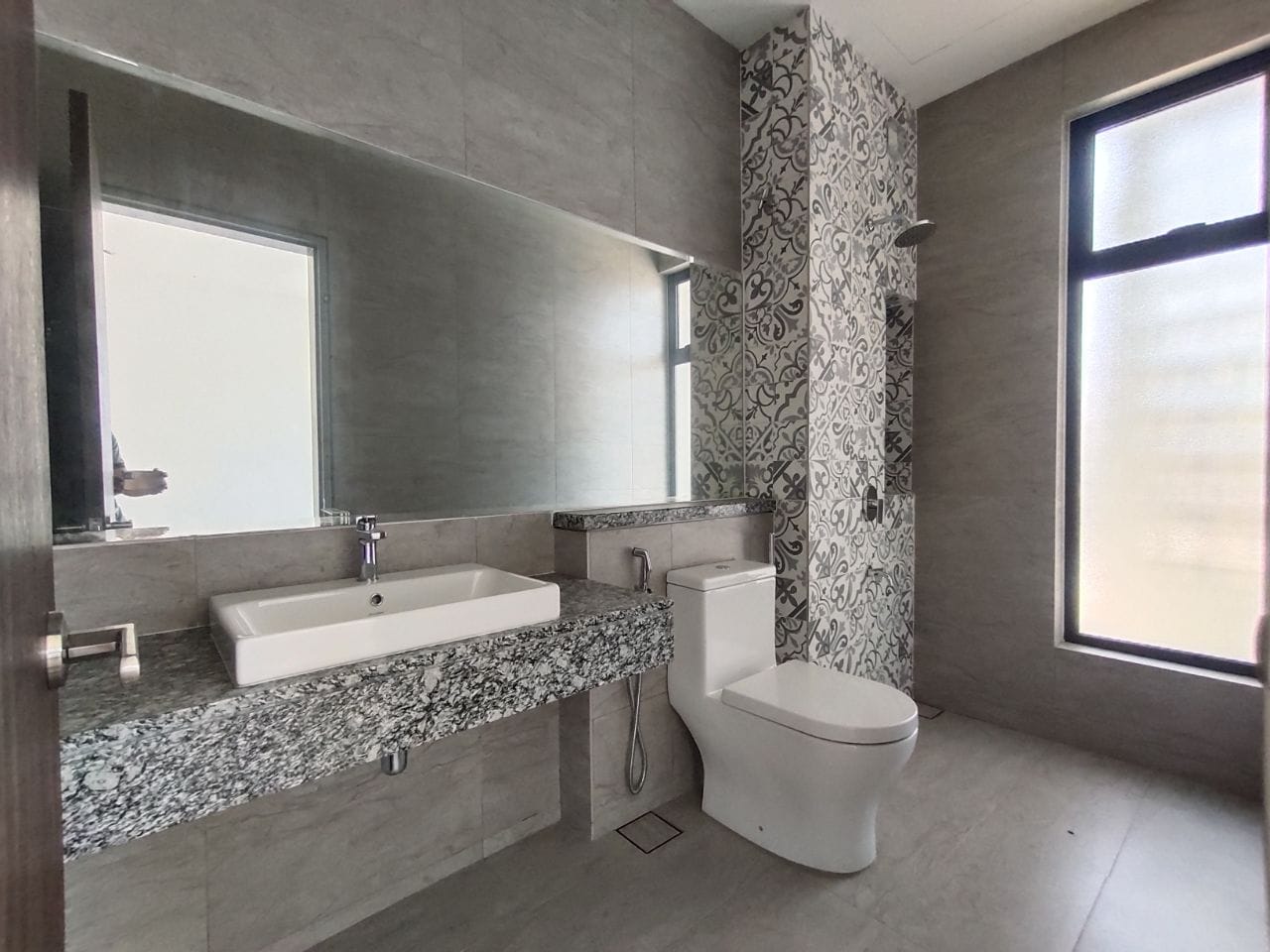 End Lot 2 Storey 4 Bedrooms Elmina green 1 by Matt - photo 10