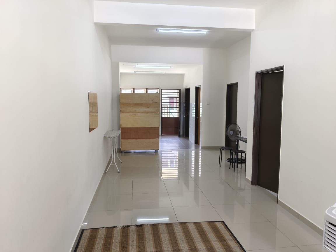 Fully Townhouse Seksyen u15 Shah Alam by Matt - photo 4
