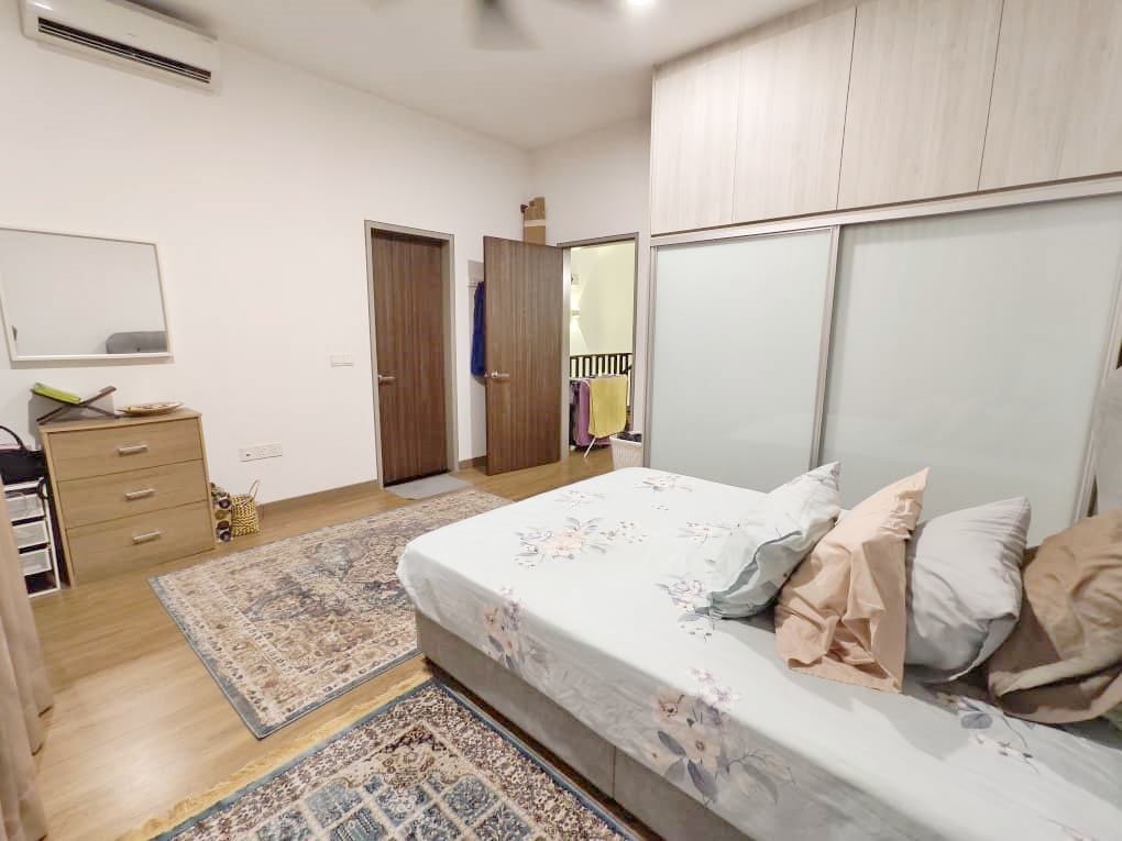 Renovated 2 Storey Elmina green 1 by Matt - photo 8