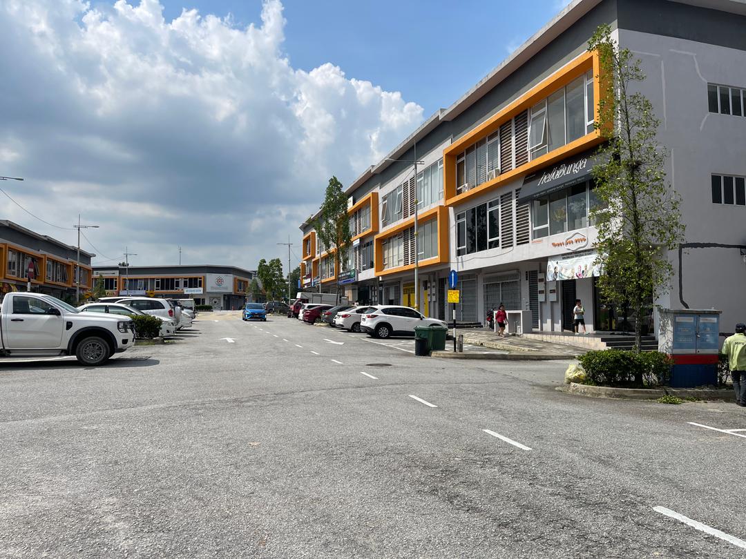 2 Sty Shop M Residence Rawang by Matt - photo 5