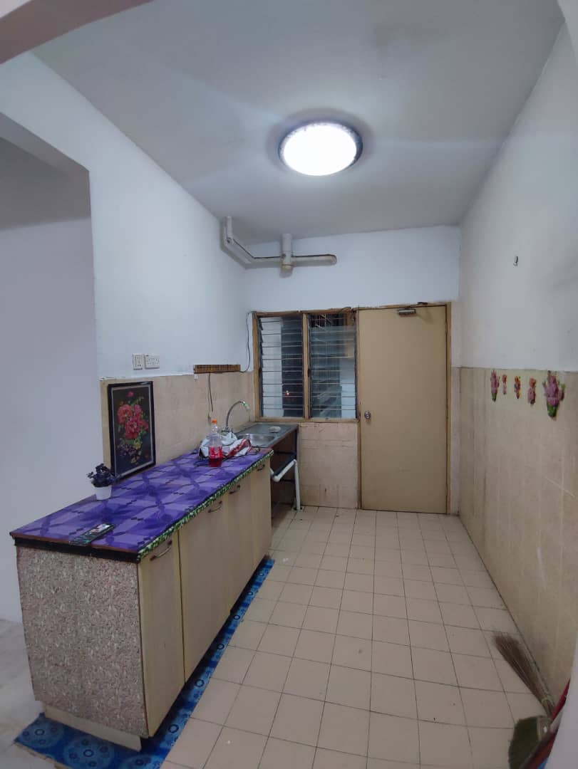 Pangsapuri Bayu Serdang Seri Kembangan by Matt - photo 3