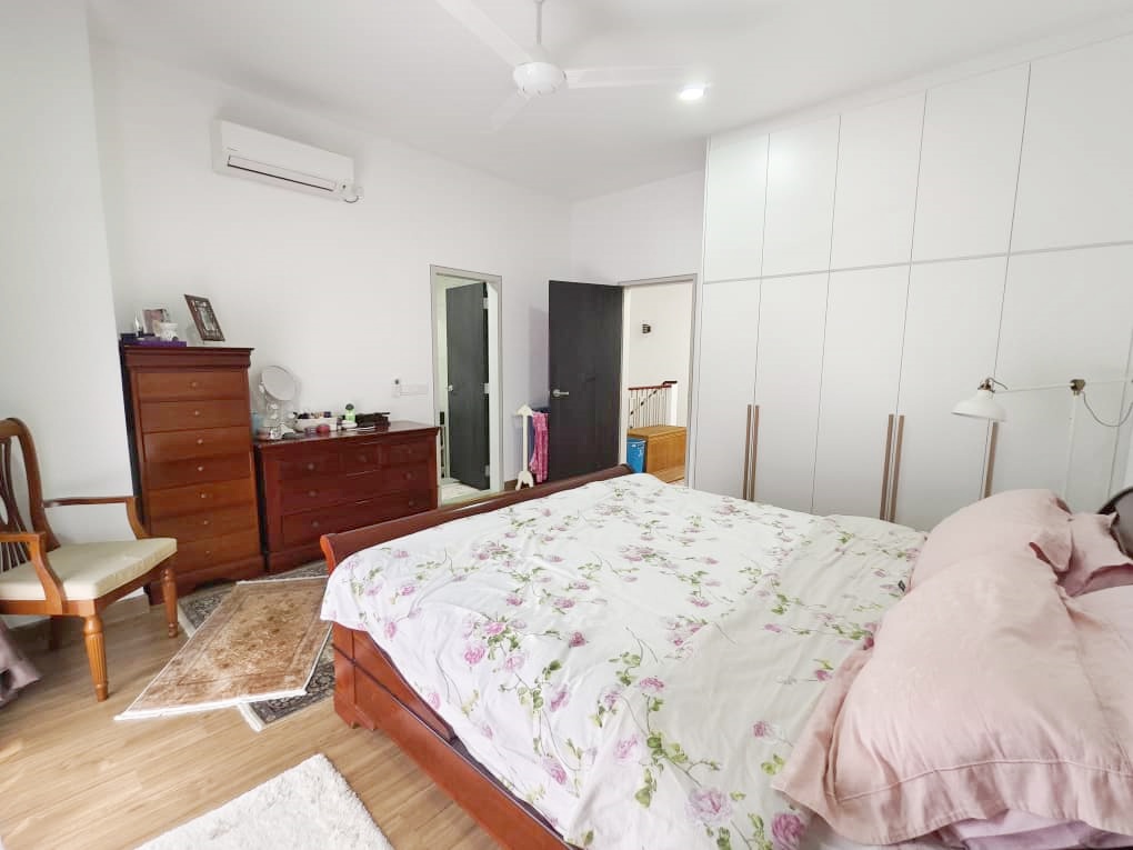 Renovated 2 Storey Elmina green 4 by Matt - photo 8