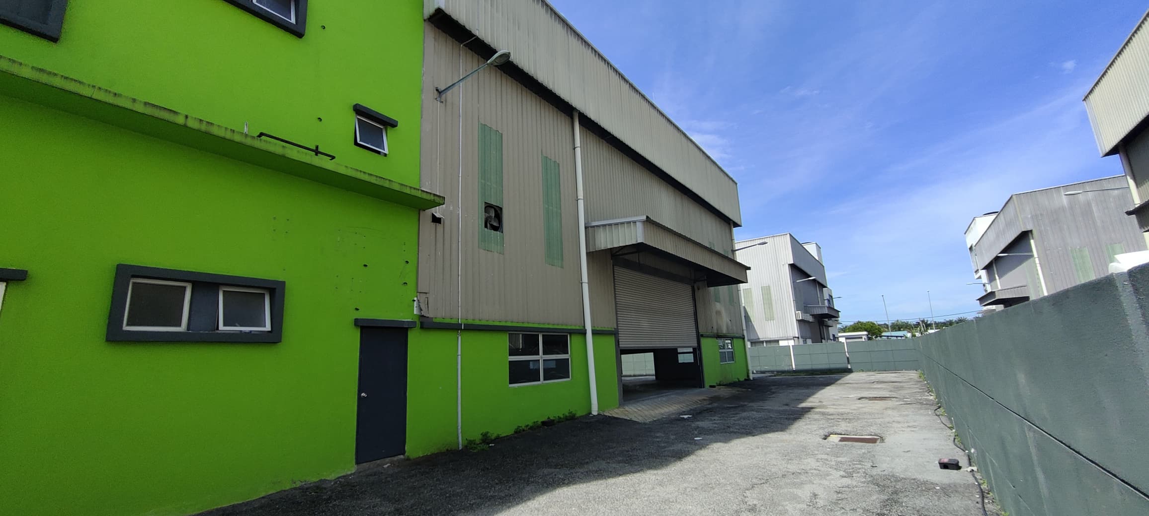 3 Storey Factory Ijok by Benson - photo 7