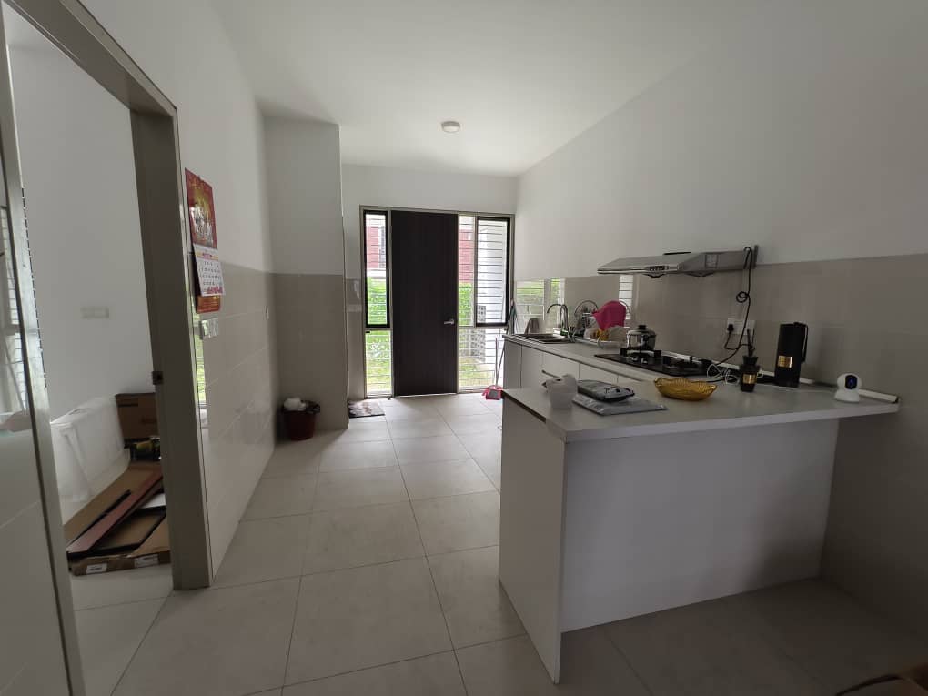 Elmina Valley 2 for sale by Matt - photo 3